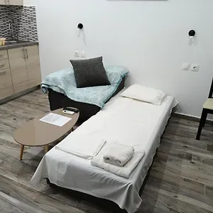verificați disponibilitatea